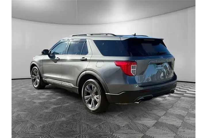 $25717 : Ford Explorer 2022 AWD XLT 4 image 3