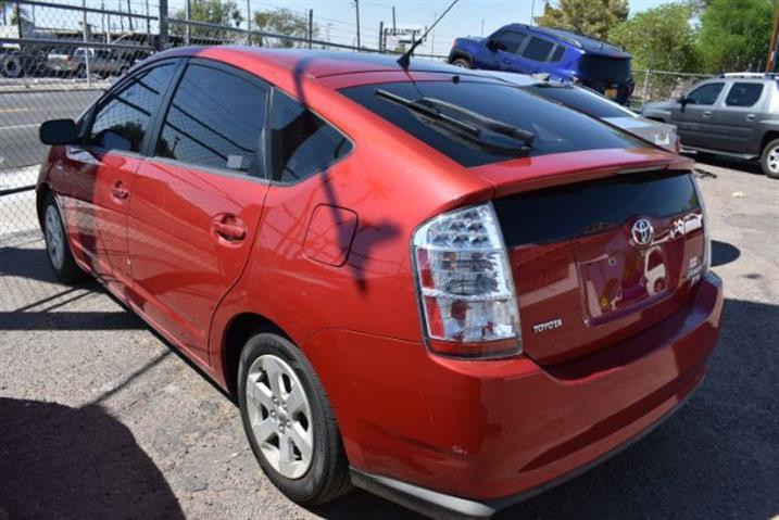 $6550 : 2008 Prius Base image 2