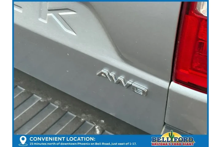 $29987 : Ford Maverick 2023 AWD XL 4d image 9