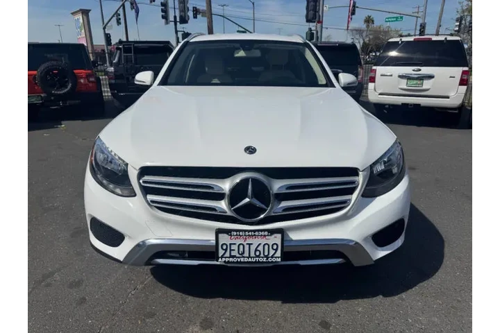 $12998 : 2019 Mercedes-Benz GLC GLC 300 image 4