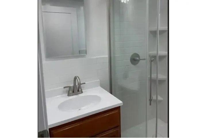 $1350 : L.A./90001 RENTO APTO image 1