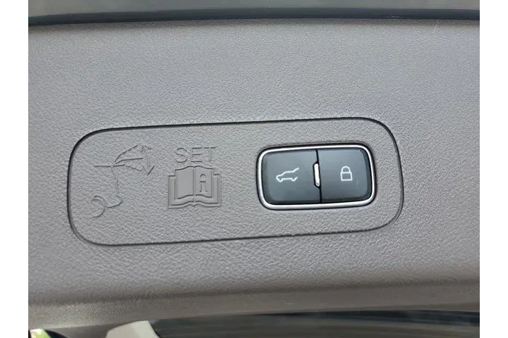 Lincoln Aviator 2022 Reserve image 8