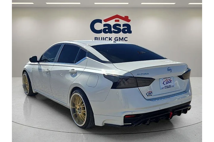 $18992 : Nissan Altima 2022 2.5 SR 4d image 4