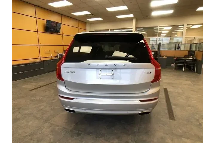 $27317 : Volvo XC90 2020 AWD T6 Momen image 6