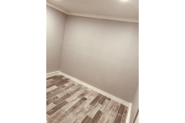 $1400 : Estudio pequeño en renta image 5