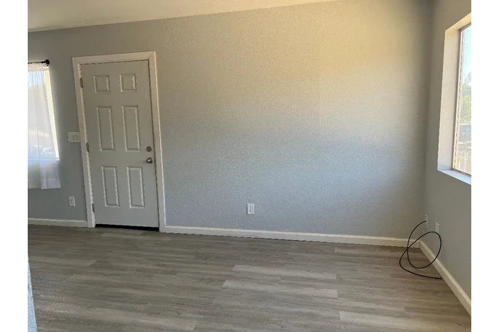 $1500 : Taft ,Casa de renta image 1