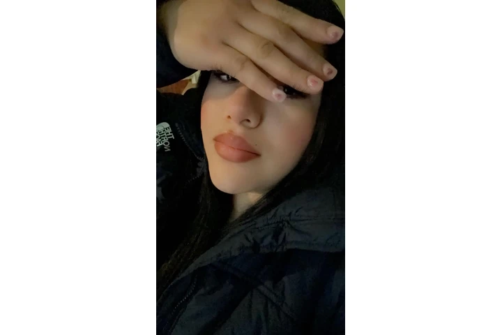 Linda cariñosa image 1