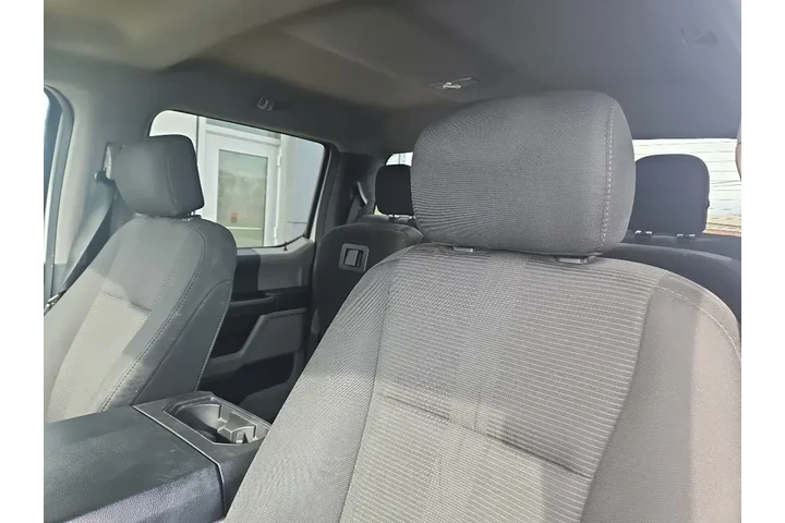 $17777 : Ford F-150 2018 4x4 King Ran image 9