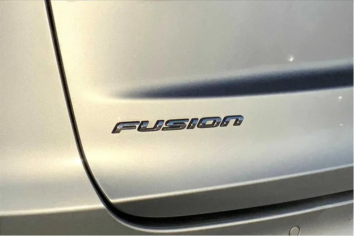 $10995 : Ford Fusion 2020 Titanium 4d image 9
