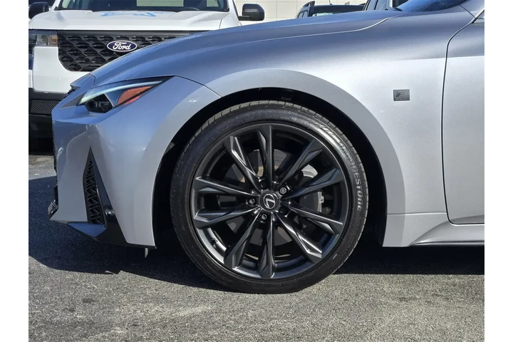 $39997 : Lexus IS 350 2024 F SPORT De image 8