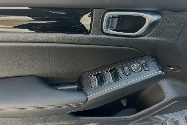 $29981 : Honda Civic Hybrid 2025 Spor image 10