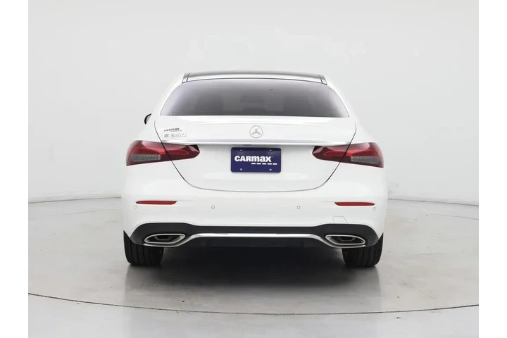 $37998 : Mercedes-Benz E-Class 2022 E image 6