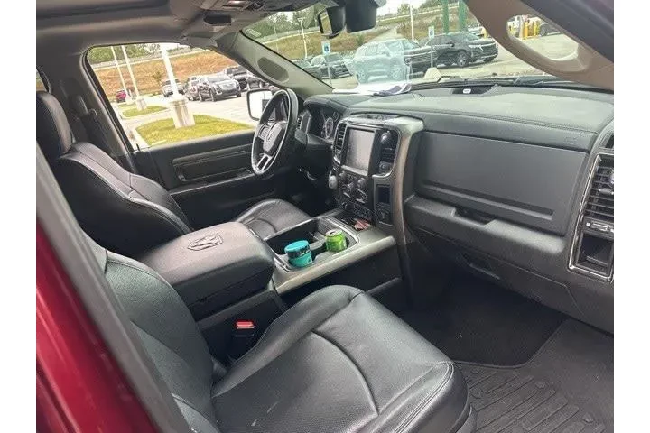 $18390 : Ram 1500 2017 4x4 Sport 4dr image 5