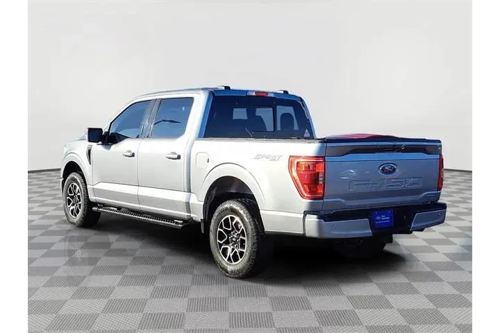 $39563 : Ford F-150 2023 4x4 XLT 4dr image 3