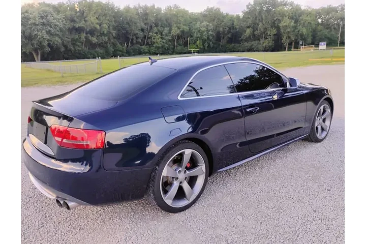 $11995 : 2010 S5 4.2 quattro Prestige image 7
