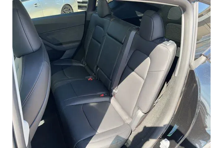 $32200 : Tesla Model Y 2024 Long Rang image 7