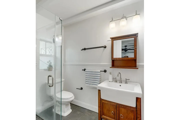 $1500 : HOUSE FOR RENT image 7