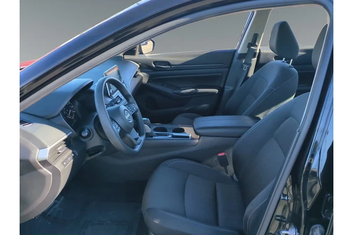 $22700 : Nissan Altima 2025 2.5 S 4dr image 9