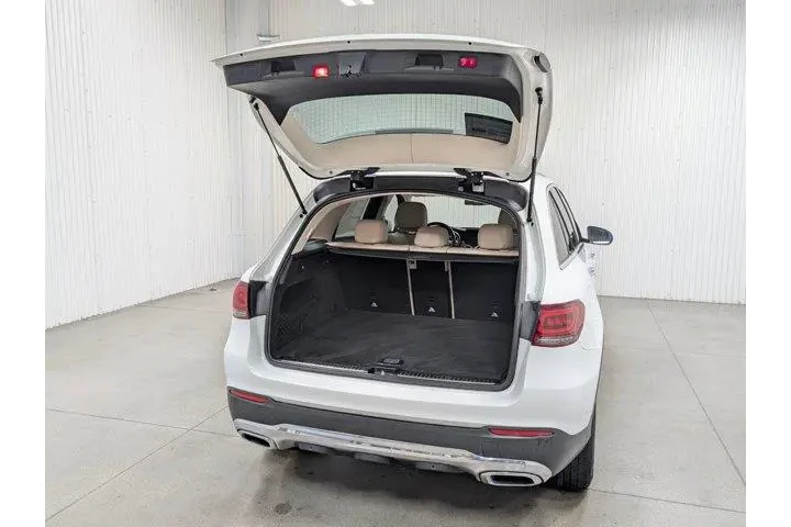 $26465 : Mercedes-Benz GLC 2021 AWD G image 7