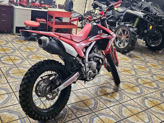 $5500 : 2019 HONDA CRF250L2019 HONDA image 1