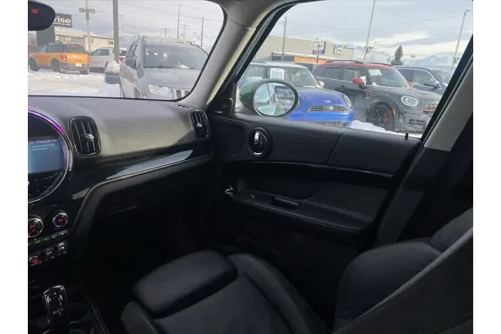 $29999 : MINI Countryman 2024 AWD Coo image 3