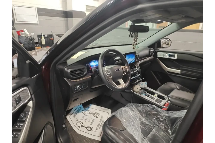 $28900 : Ford Explorer Hybrid 2022 Li image 5