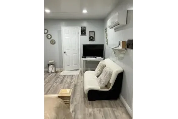 RENTO APARTAMENTO Y CUARTOS👇 image 4