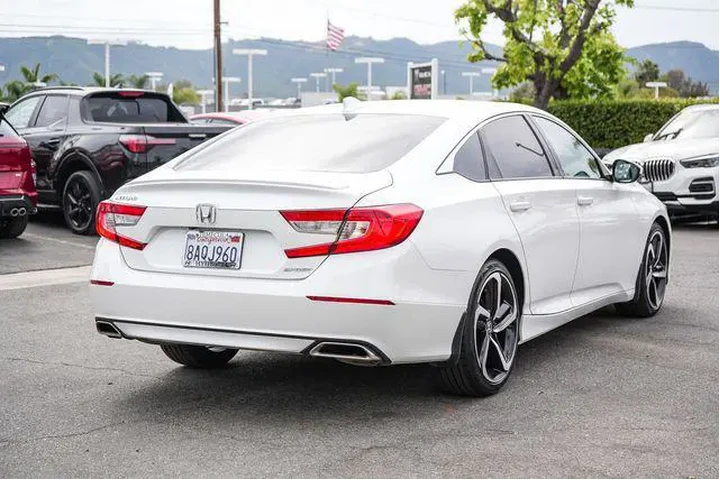 $16500 : Honda Accord 2018 Sport 4dr image 6