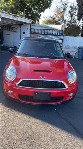 $7244 : 2009 MINI HARDTOP image 5