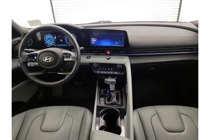 $25998 : Hyundai ELANTRA Hybrid 2025 image 9