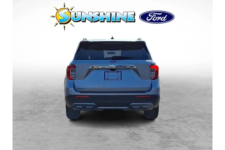 $29500 : Ford Explorer 2022 AWD XLT 4 image 5