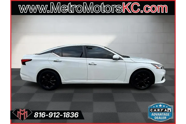 $13989 : 2019 Altima 2.5 S Sedan image 6
