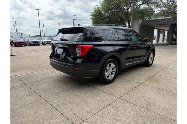 $22980 : Ford Explorer 2022 XLT 4dr S image 5