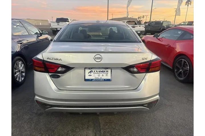 $19999 : Nissan Altima 2024 2.5 SV 4d image 6