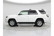 $33998 : Toyota 4Runner 2020 4x2 SR5 thumbnail