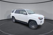 $36300 : PRE-OWNED 2019 TOYOTA 4RUNNER thumbnail