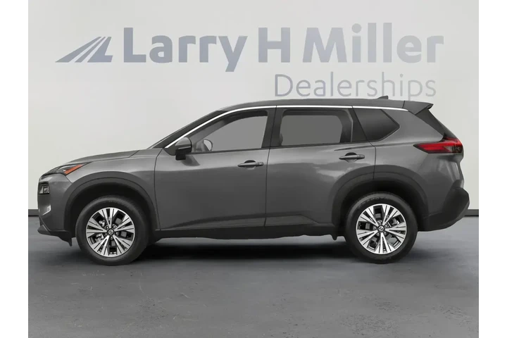 Nissan Rogue 2021 SV 4dr Cro image 3