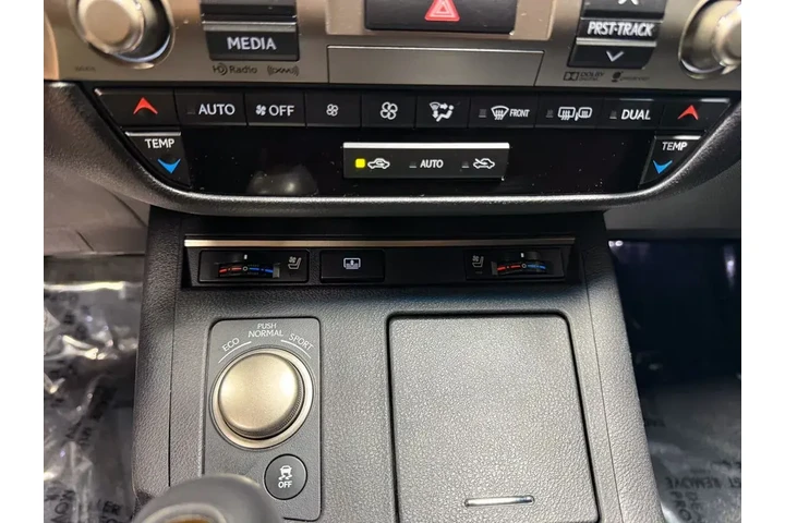 $16998 : Lexus ES 350 2015 4dr Sedan image 5