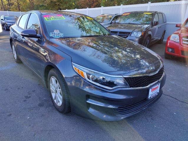 $12999 : 2017 Optima LX image 5