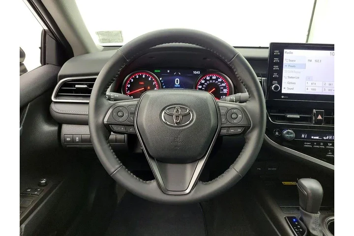 $33998 : Toyota Camry 2024 XSE 4dr Se image 10