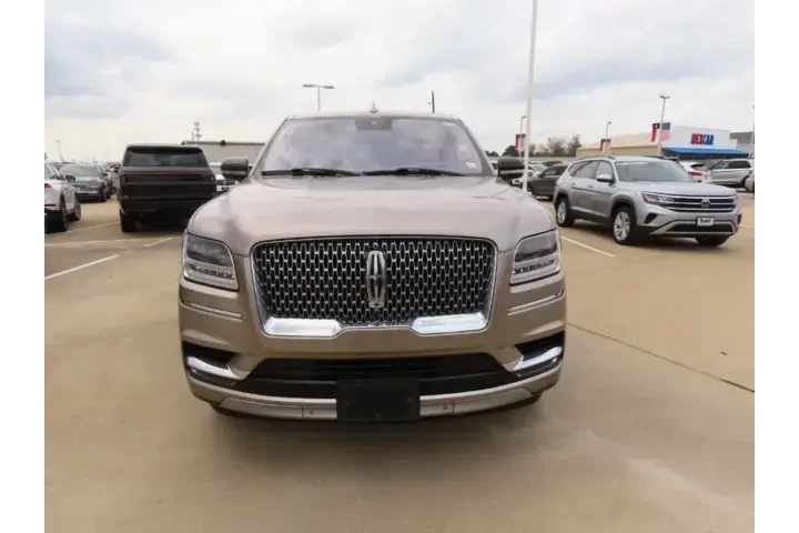 $39922 : Lincoln Navigator 2020 4x2 R image 4