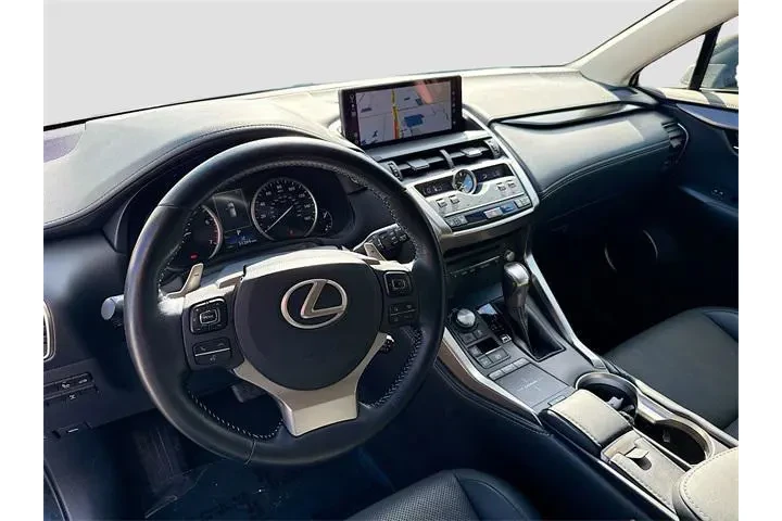 $22535 : Lexus NX 300 2019 AWD F SPOR image 9