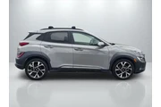 $19999 : Hyundai KONA 2023 Limited 4d thumbnail