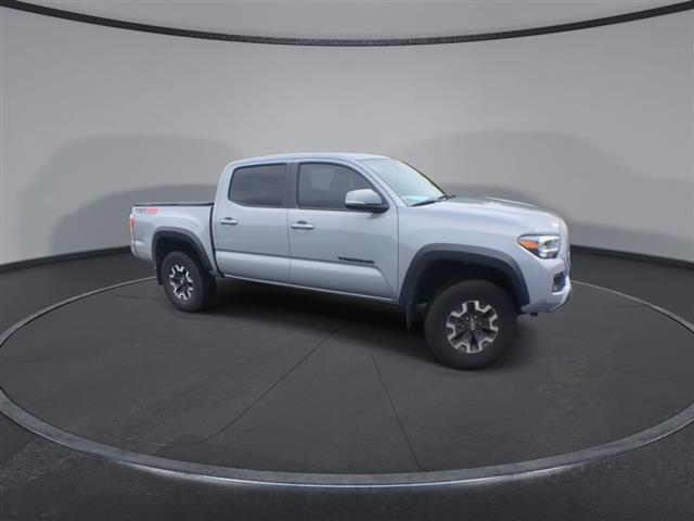 $39900 : PRE-OWNED 2021 TOYOTA TACOMA image 2