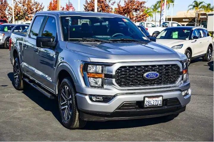 $34499 : Ford F-150 2023 4x2 XL 4dr S image 3