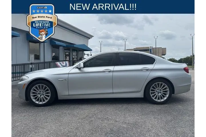 $9999 : BMW 5 Series 2013 AWD 528i x image 1