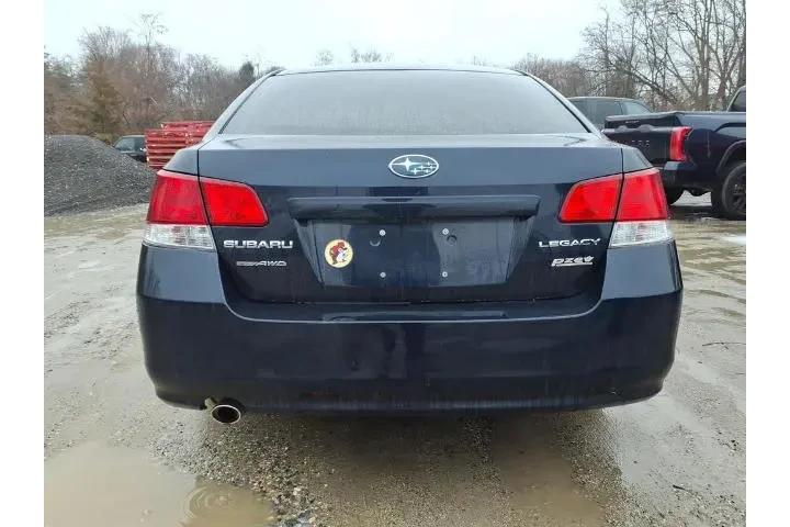 $10500 : Subaru Legacy 2013 AWD 2.5i image 7