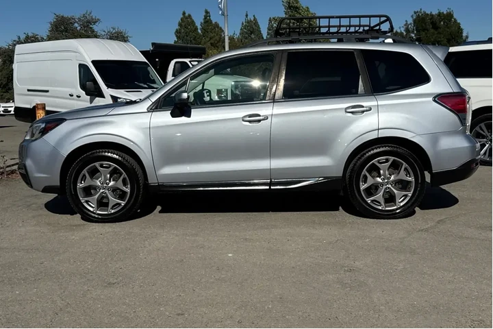$11250 : Subaru Forester 2017 AWD 2.5 image 7