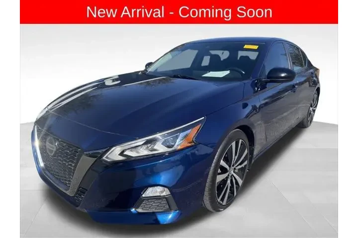 $12787 : Nissan Altima 2020 2.5 SR 4d image 1