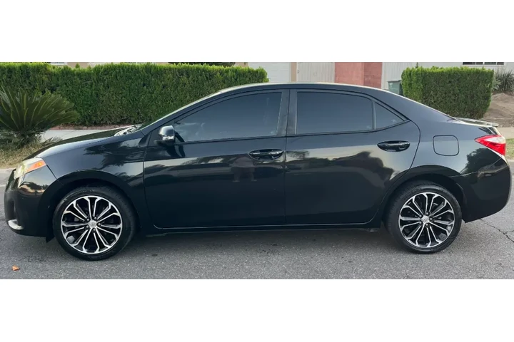 $3900 : Toyota Corolla S 2015 image 5